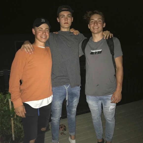 Meet your Posher, Cohner - Picture 1 of 1